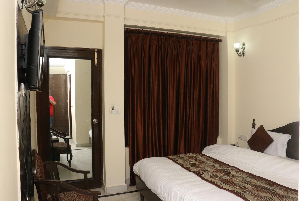 New Bharat Hotel Mussoorie Kültér fotó