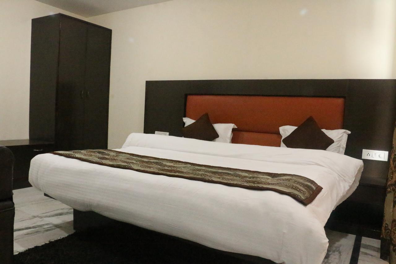 New Bharat Hotel Mussoorie Kültér fotó