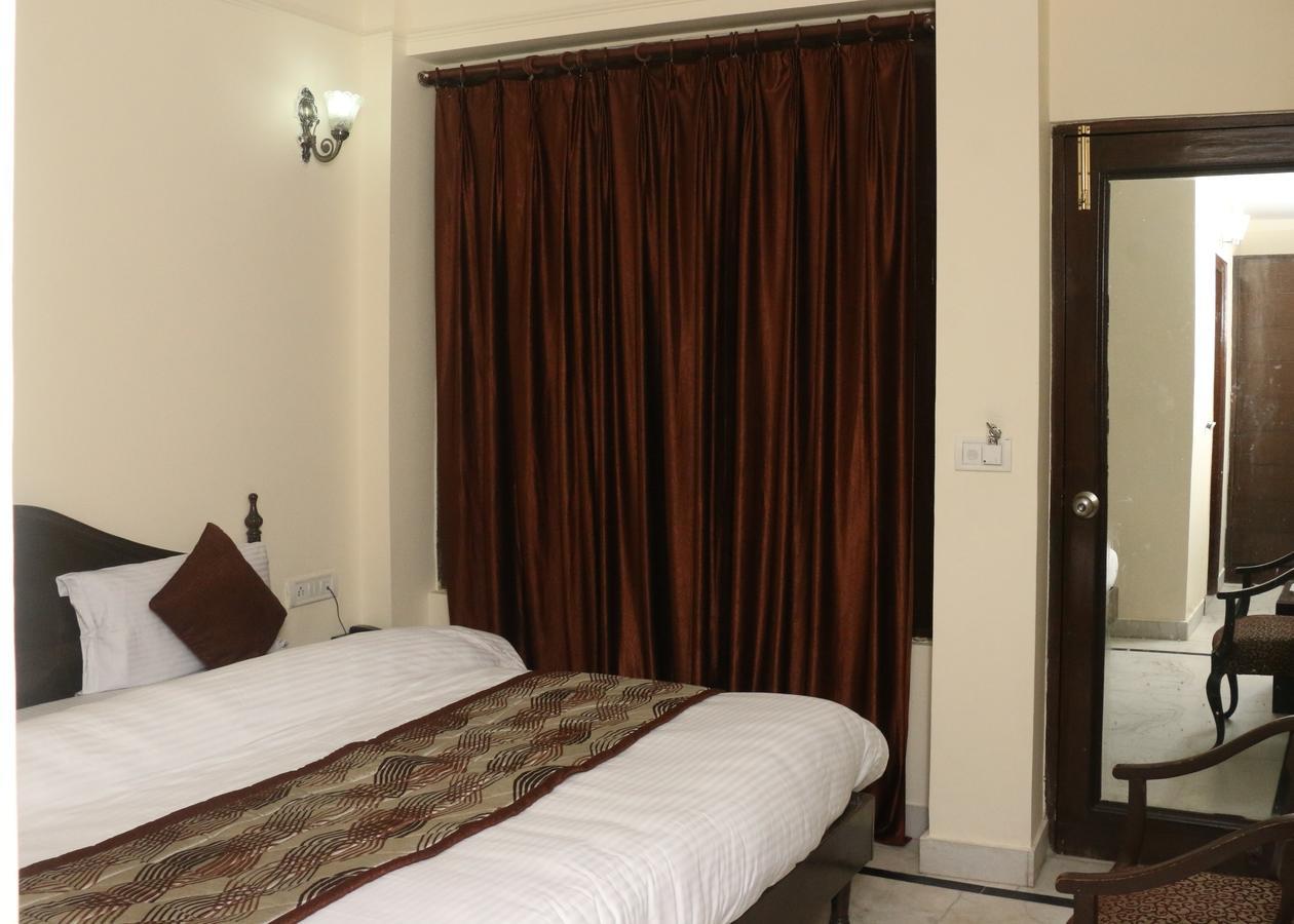 New Bharat Hotel Mussoorie Kültér fotó